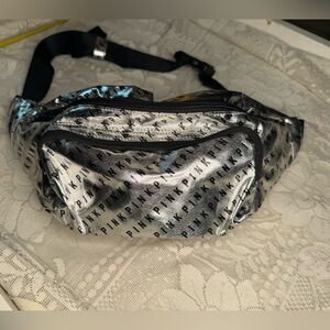 Victoria's Secret Pink Oversized Belt Bag Metallic Silver Black Logo Fanni Pack